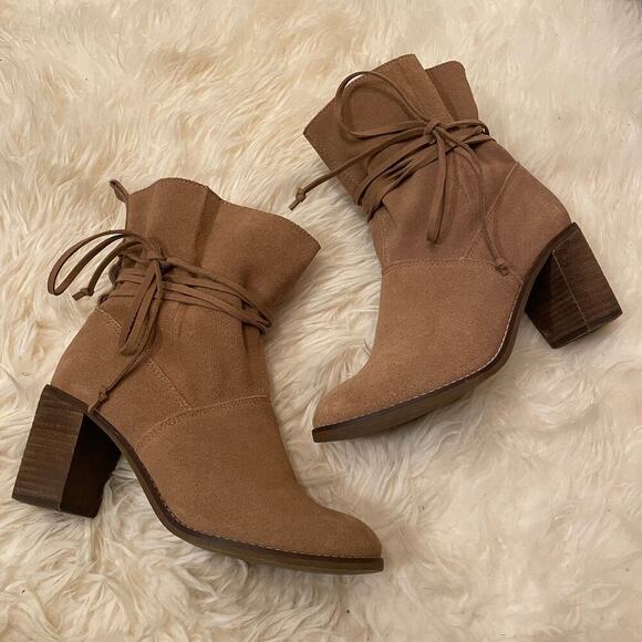 TOMS Brown Suede Ankle Boots | Lace Wrap, Block Heel, Size 8.5, Worn 1x - Picture 6 of 9